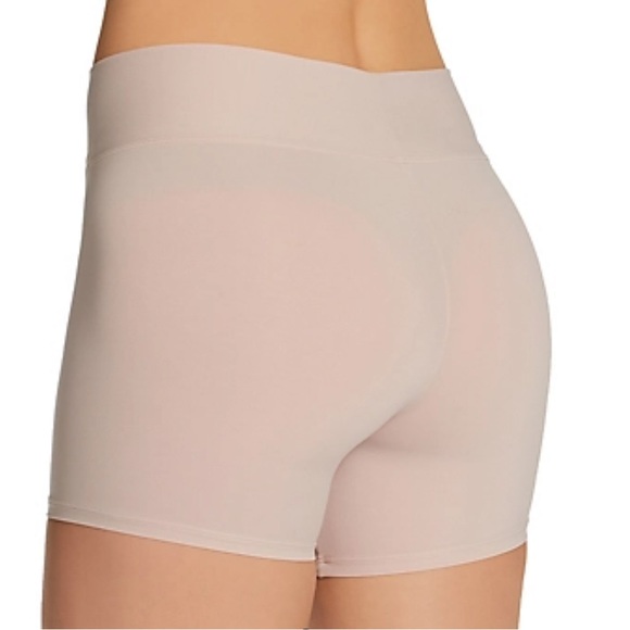 Natori Bliss Flex Boyshort Panty - Picture 3 of 8